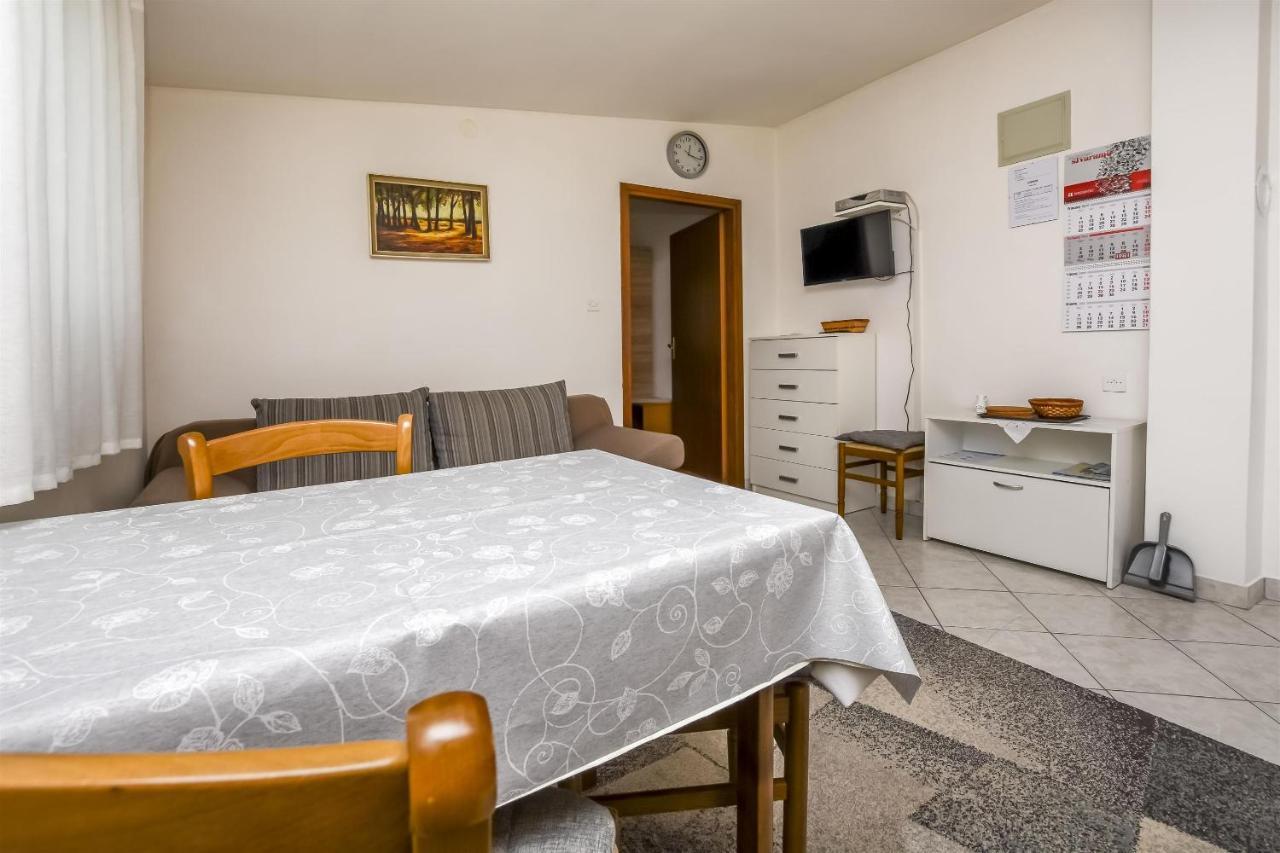 Apartment Kucinic Rogoznica  Dış mekan fotoğraf